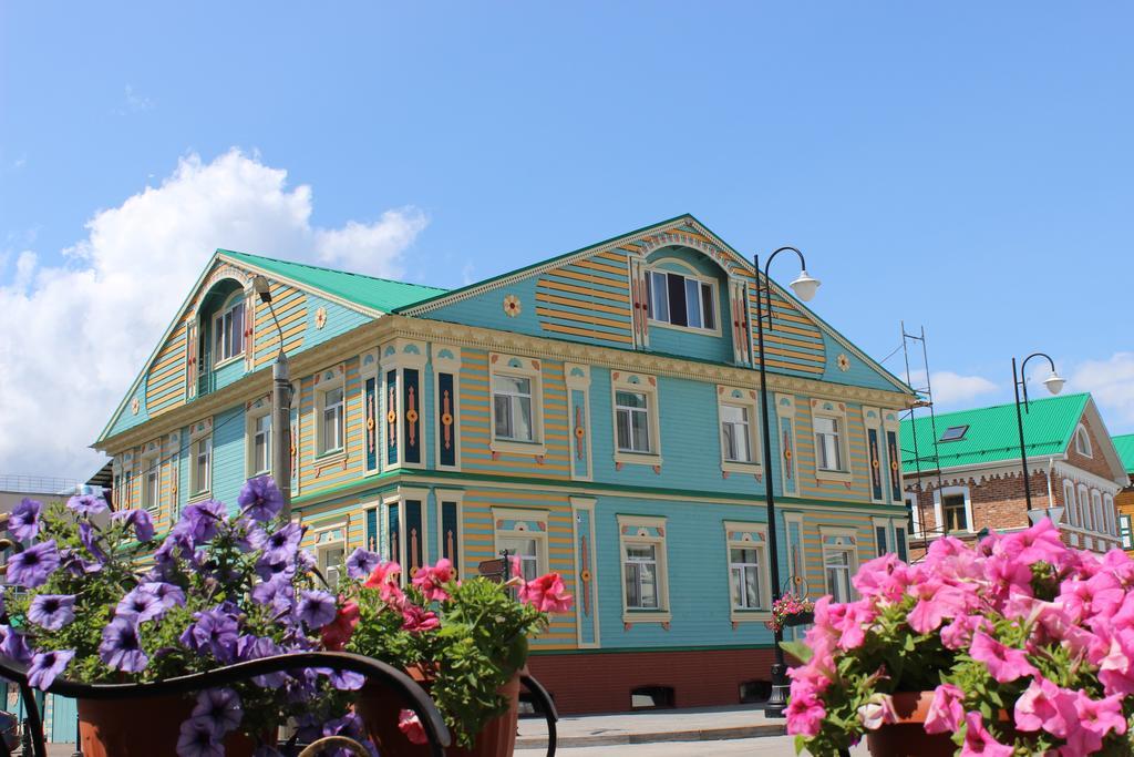 Bal Hotel Kazan Bilik gambar